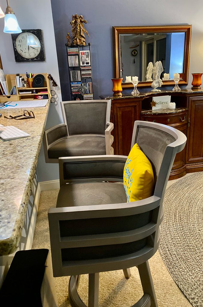 Darafeev's Metra Luxury Wood Swivel Bar Stools in Gray in Kitchen