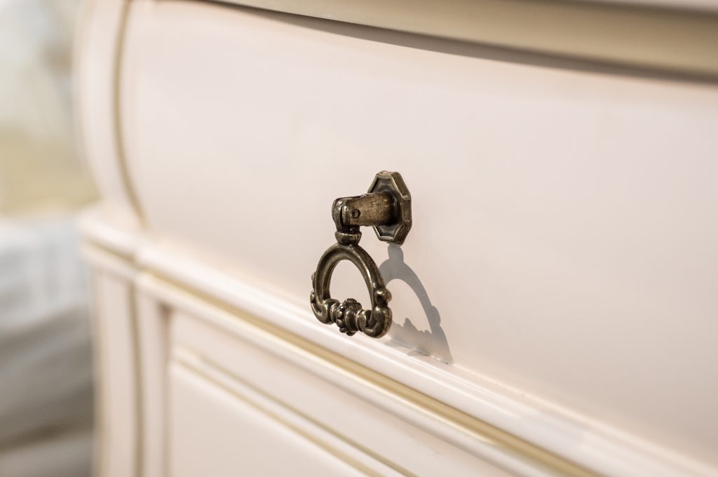 Bespoke kitchen hardware